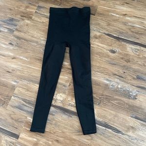 Blanqi postpartum leggings